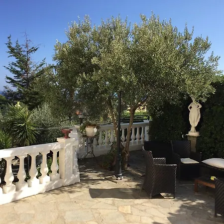 Art&kitchen Bed and Breakfast 3*