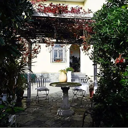 Art&kitchen Bed and breakfast Savona